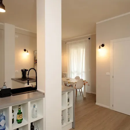 Federica Flat - Metro Monte Grappa & Parco Tesoriera *