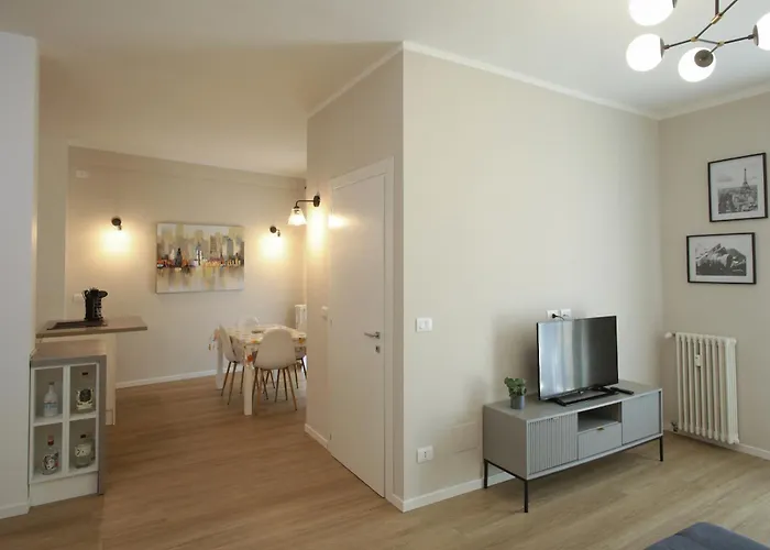 Federica Flat - Metro Monte Grappa & Parco Tesoriera 公寓 *