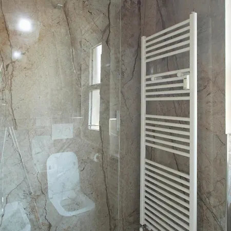 Federica Flat - Metro Monte Grappa & Parco Tesoriera Torino